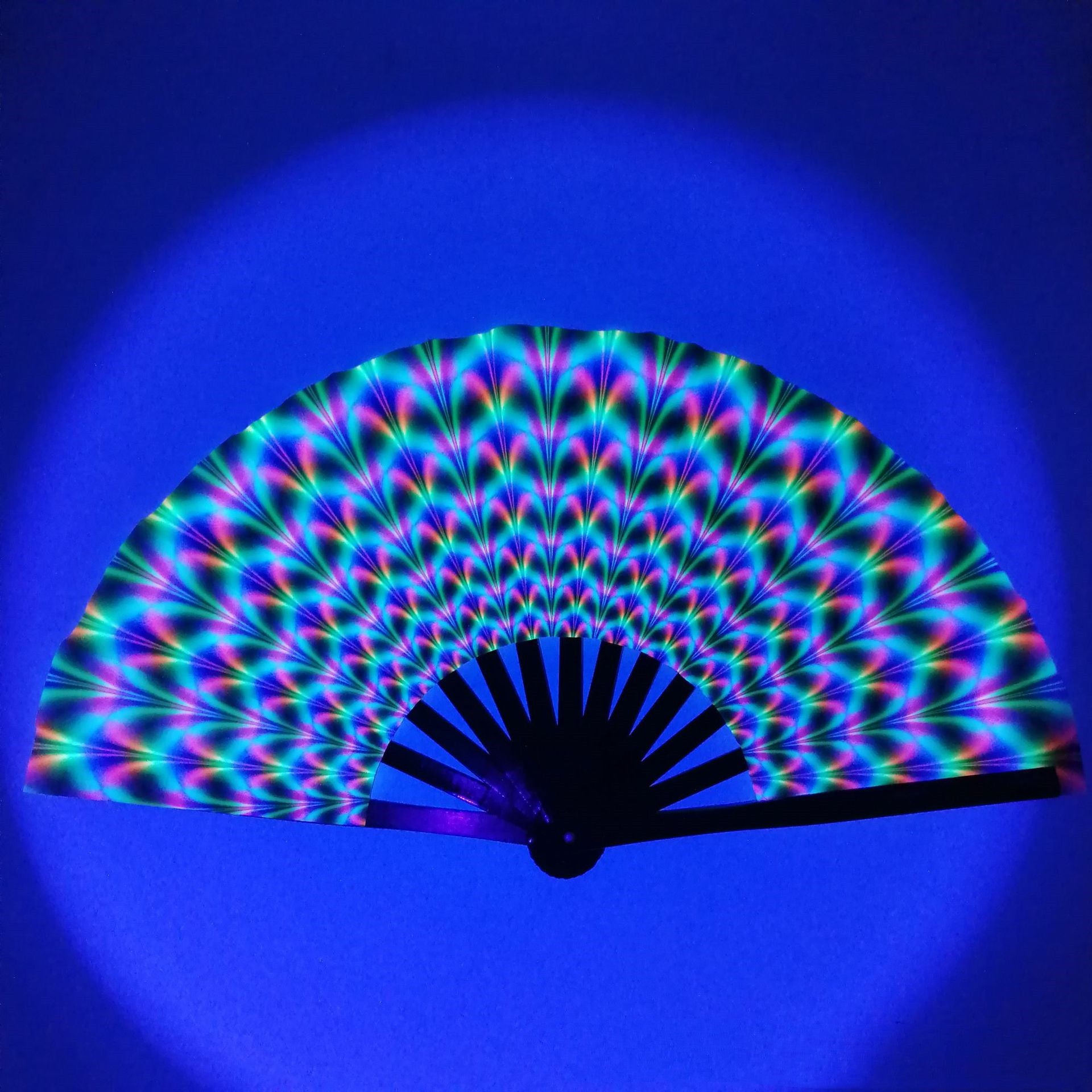 Bamboo Fluorescent Fan